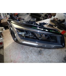 AUDI Q2 LIFT LAMPA PRZEDNIA PRAWA 81A941012C