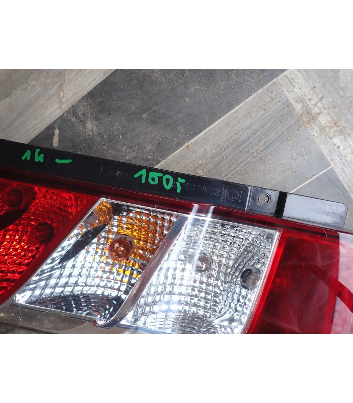 IVECO DAILY 2014- LAMPA TYŁ LEWA 5801523220