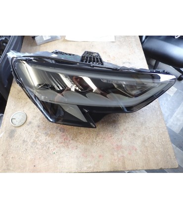 AUDI A3 8Y LAMPA PRAWY PRZÓD 8Y0941012