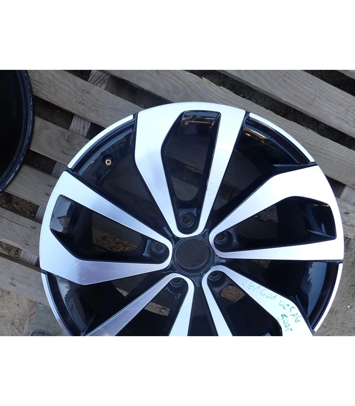 VW T-ROC ALUFELGA 17' 2GA601025AG
