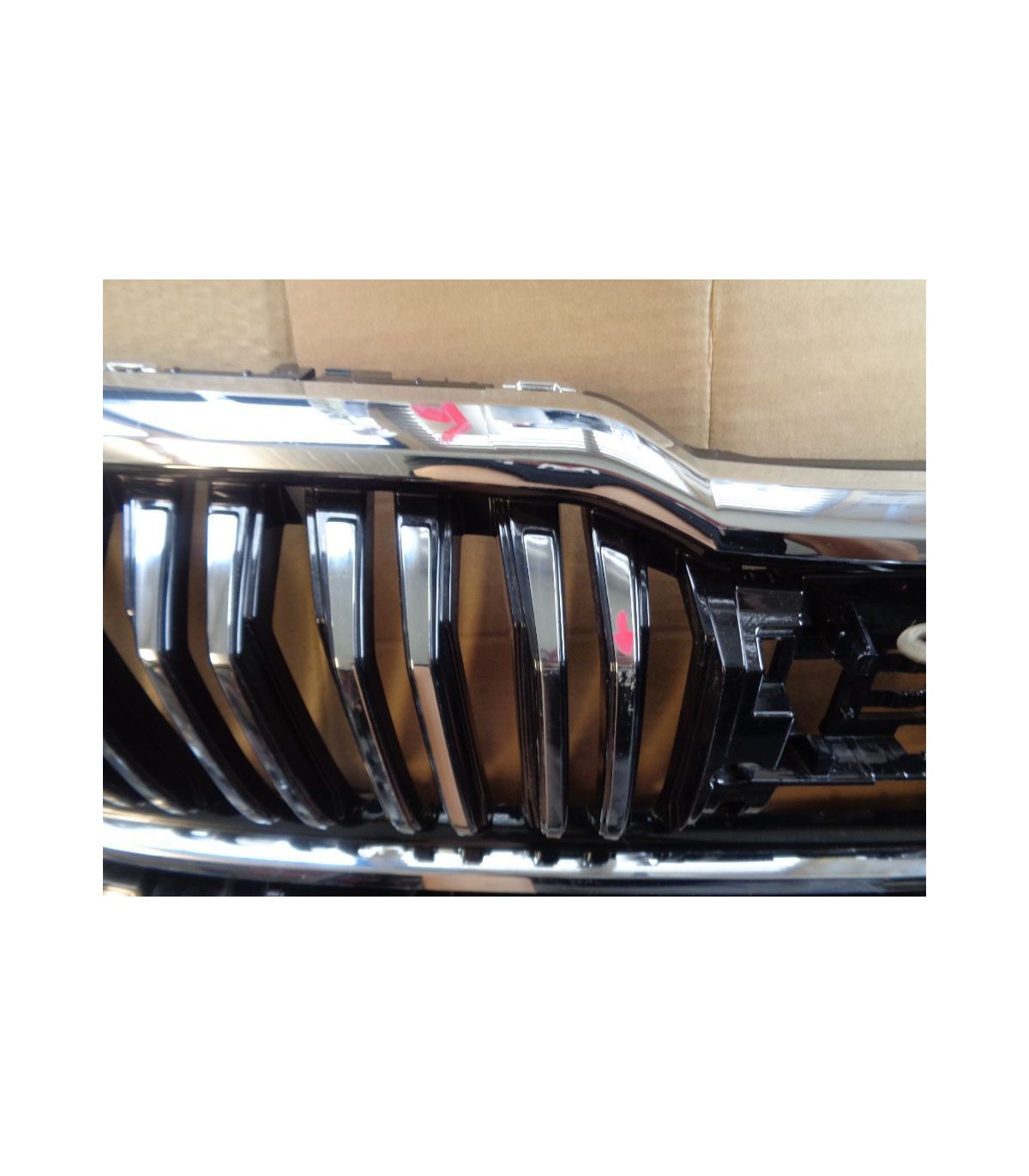 SKODA KODIAQ GRILL