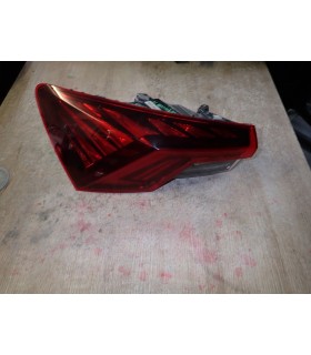 SKODA OCTAVIA IV LAMPA LEWY TYŁ W BŁOTNIK 5E3945207A EUROPA