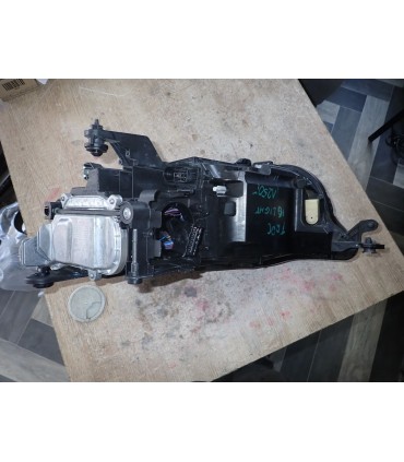 VOLKSWAGEN T-ROC IQ LIGHT LAMPA PRAWY PRZÓD EUROPA 2GA941036AD