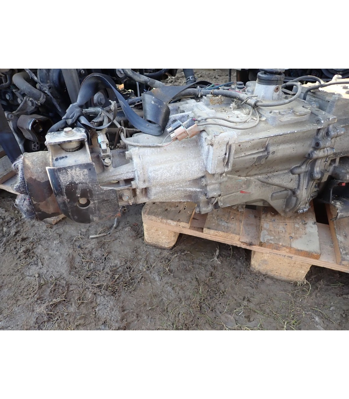MITSUBISHI PAJERO IV 3.2 DI-D REDUKTOR