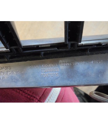 BMW 7 G11 G12 GRILL ATRAPA NERKA LEWA