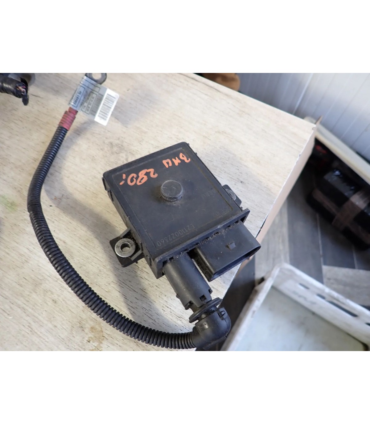BMW 5 E60 MODUŁ STEROWNIK PRZEKAŹNIK ŚWIEC ŻAROWYCH E2110022360 759959 778923105 778923005