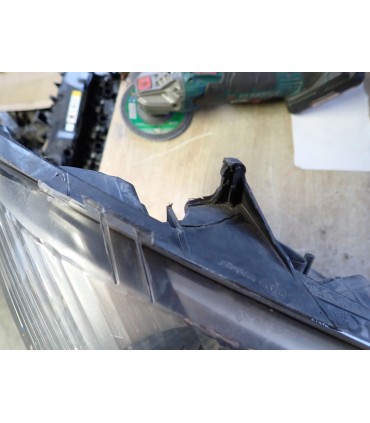 MERCEDES SPRINTER W906 LAMPA PRAWY PRZÓD A9068202461