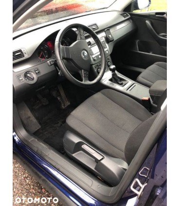 PASSAT B6 FOTELE + KANAPA EU