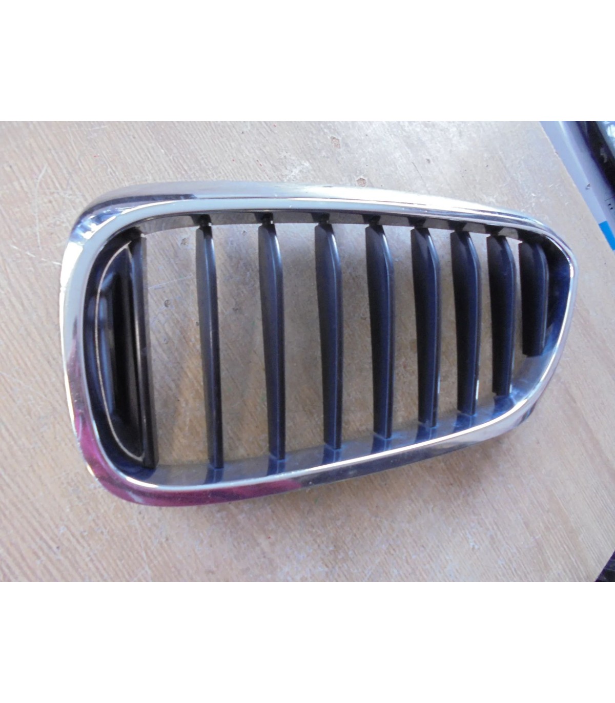 BMW 5 G30 GRILL ATRAPA NERKA LEWA