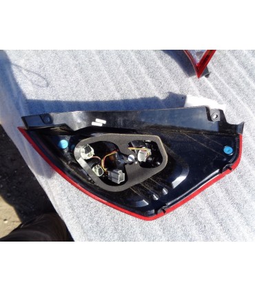 FORD FIEST MK7 LIFT LAMPA LEWY TYŁ EUROPA