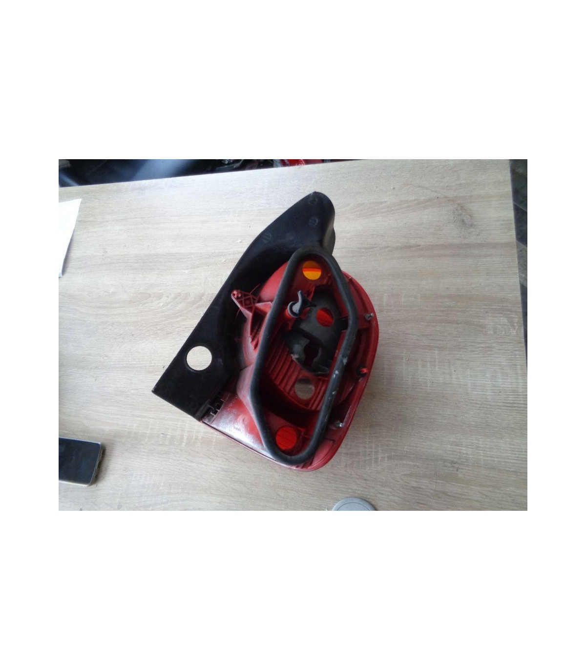 RENAULT MODUS LAMPA LEWY TYŁ EUROPA