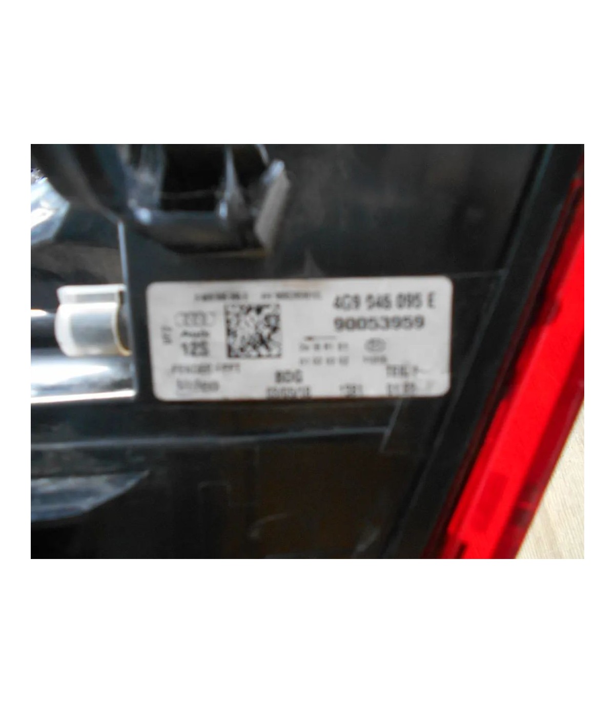 AUDI A6 C7 LAMPA MATRIX LEWY TYŁ EUROPA