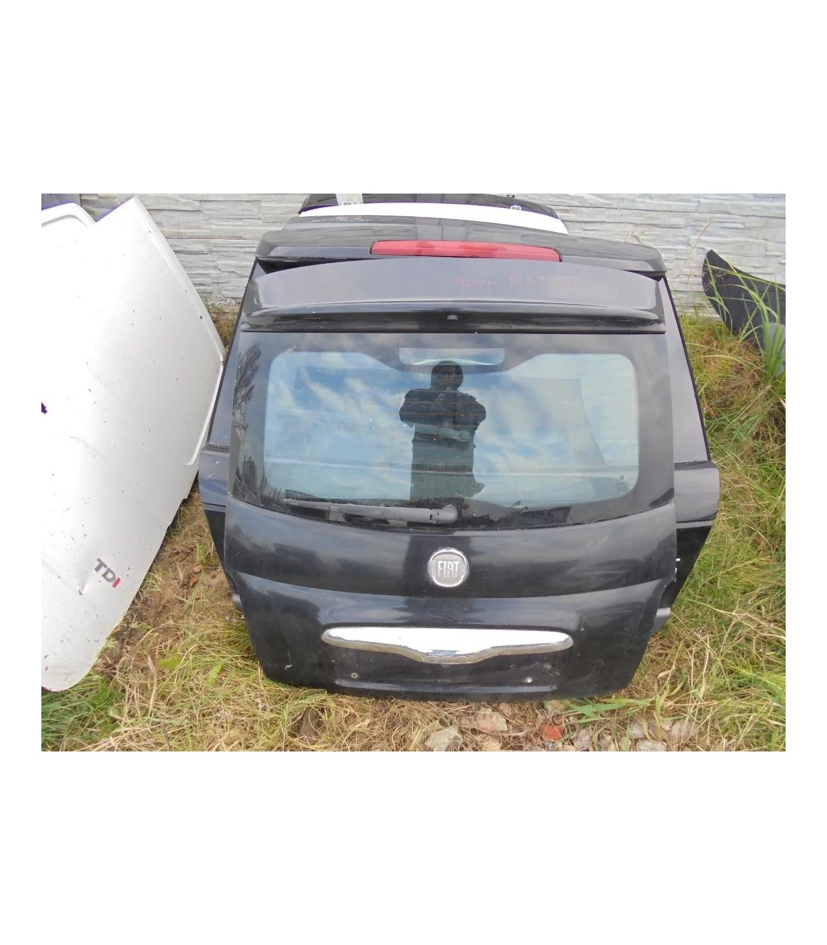 FIAT 500 KLAPA TYŁ