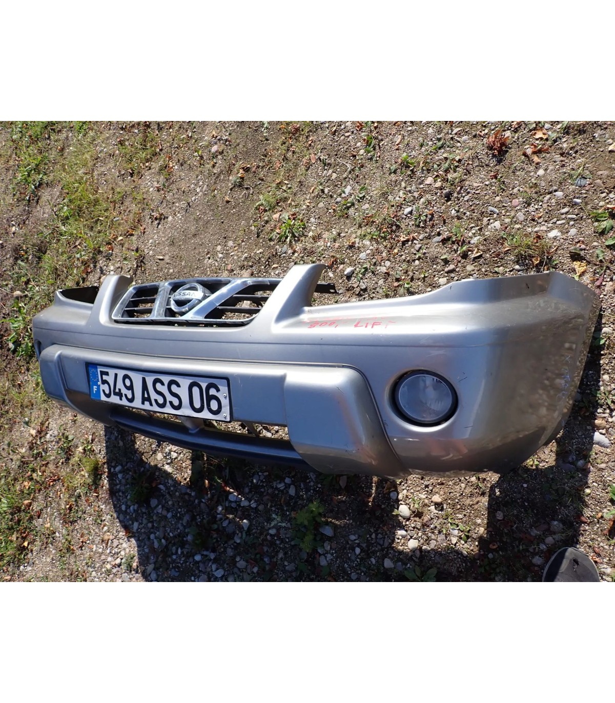 NISSAN X-TRAIL T30 LIFT ZDERZAK PRZÓD