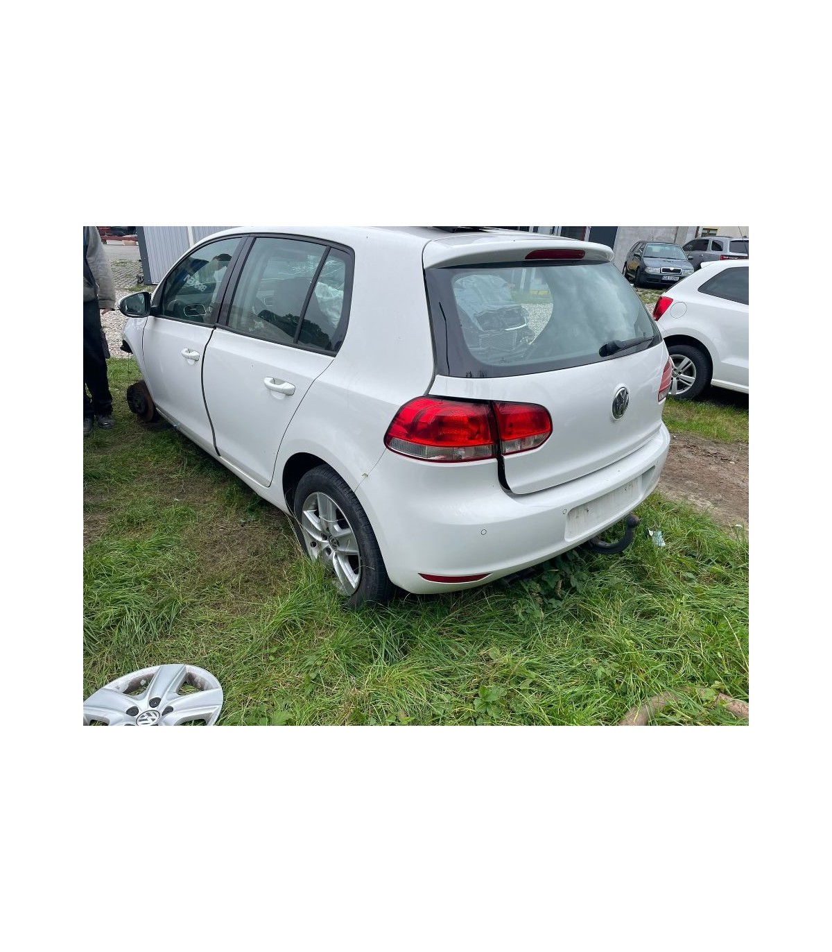 VW GOLF VI PRZEDNIA ĆWIARTKA PODŁUŻNICA PRAWA