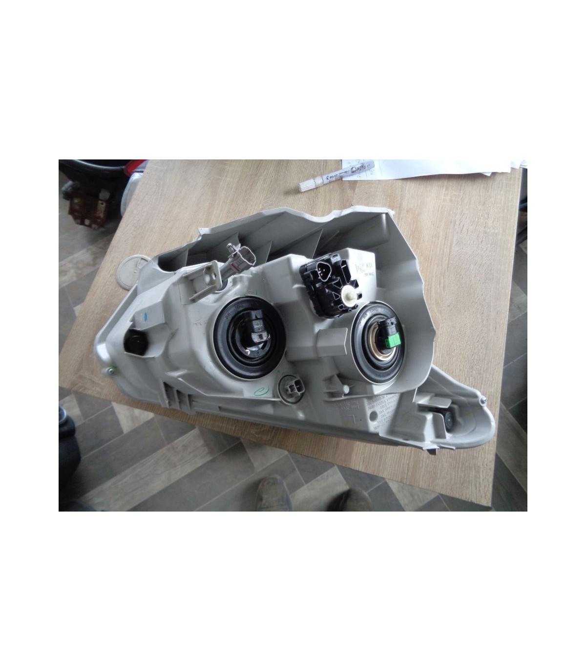 ISUZU D-MAX II LAMPA LEWY PRZÓD EUROPA 16-20