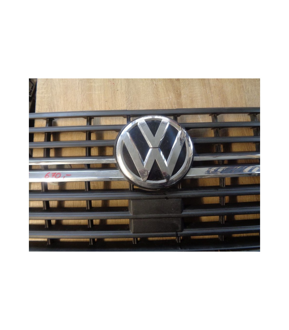 VOLKSWAGENW TRANSPORTER T6 GRILL