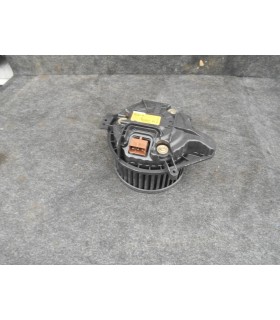 AUDI A4 B7 WENTYLATOR NAGRZEWNICY EUROPA 8E1820021E