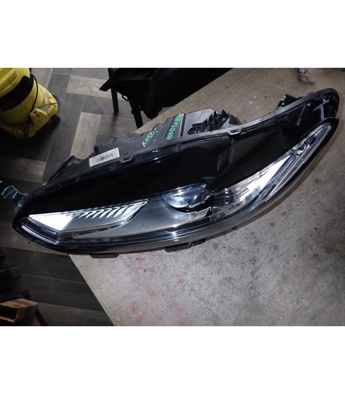 FORD MONDEO MK5 LAMPA LEWY PRZÓD LED ES73-13D155-CD