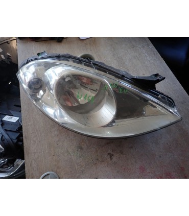MERCEDES A KLASA W169 LAMPA PRAWY PRZÓD