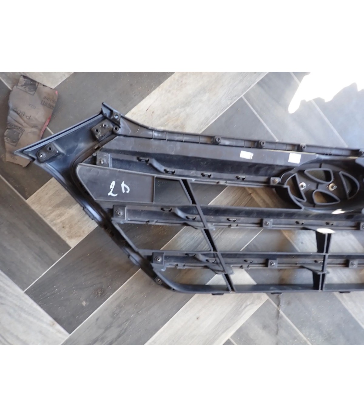 HYUNDAI TUCSON III 15-18 GRILL ATRAPA 86351-D7000