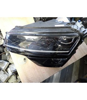 SKODA KAROQ FULL LED LAMPA LEWY PRZÓD EUROPA 57B941015F