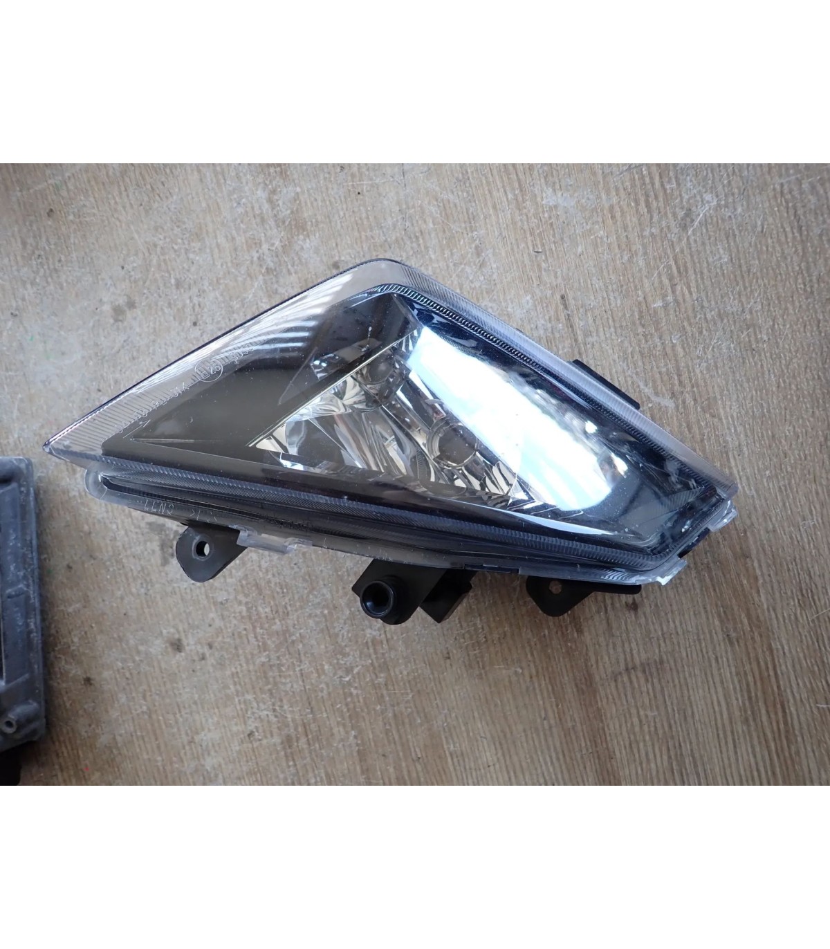 SEAT LEON III HALOGEN LEWY PRZÓD EUROPA