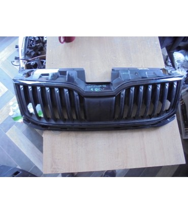 SKODA OCTAVIA III GRILL CHROM ATRAPA EUROPA