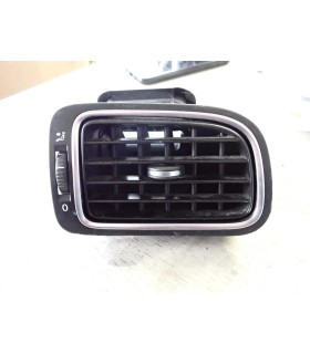 VW POLO V 6R KRATKA NAWIEWU DESKI ROZDZIELCZEJ 6RF819704AVAL