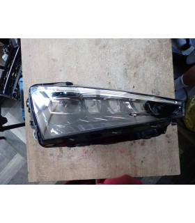 SKODA SCALA LAMPA PRAWY PRZÓD EUROPA 657941016A