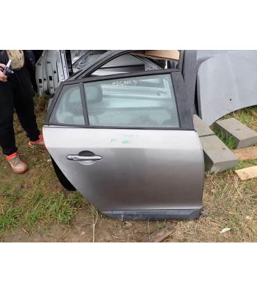 RENAULT MEGANE III KOMBI DRZWI PRAWY TYŁ