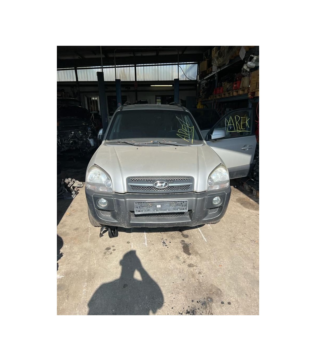 HYUNDAI TUCSON 2.0 CRDI 140KM ZWROTNICA LEWA