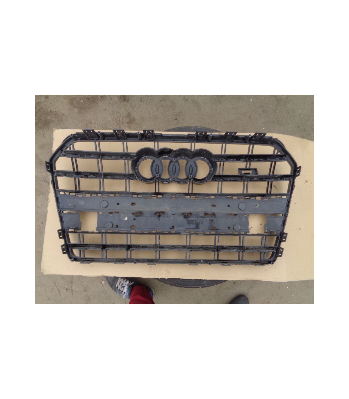 AUDI A6 C7 GRILL