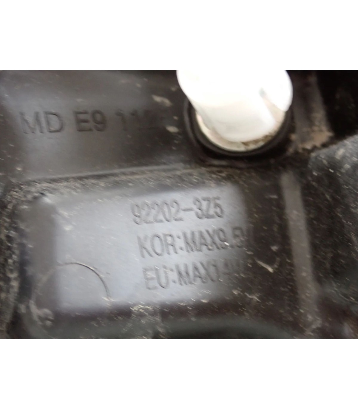 HYUNDAI I40 LIFT LAMPA DRL PRAWY PRZÓD 92202-3Z5