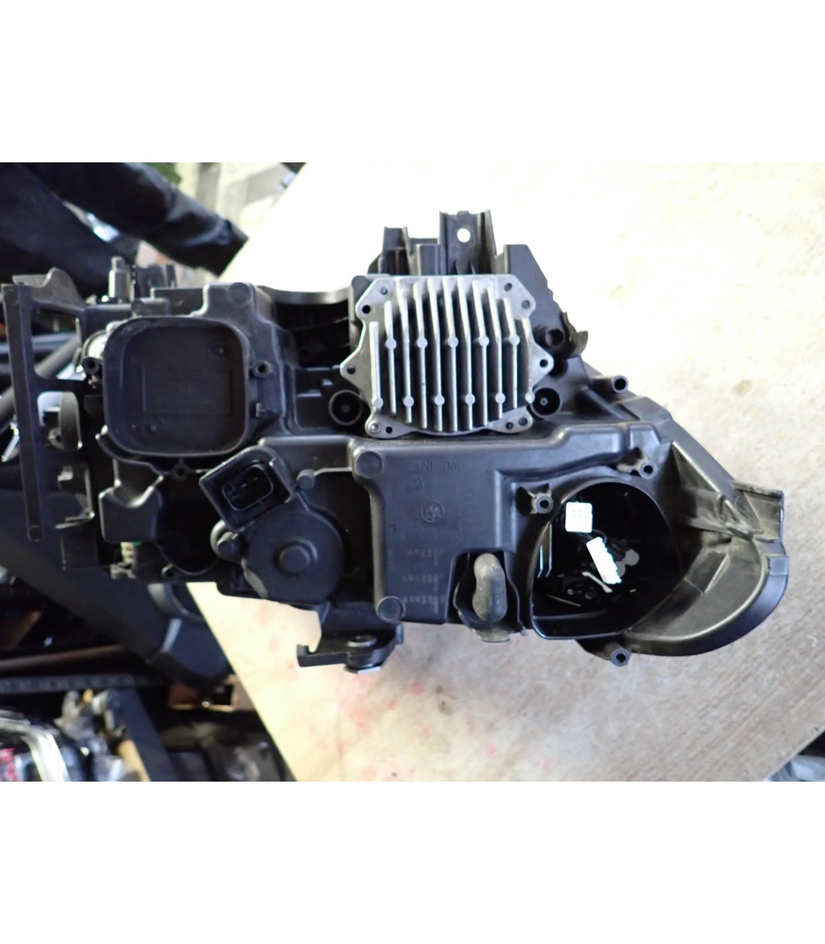 BMW 5 G30 LASER LAMPA LEWY PRZÓD 9850587 07