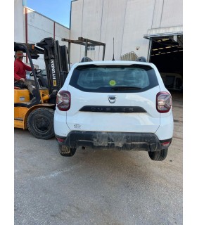 DACIA DUSTER II LIFT 21-24 TYLNA KLAPA ZDERZAK LAMPY