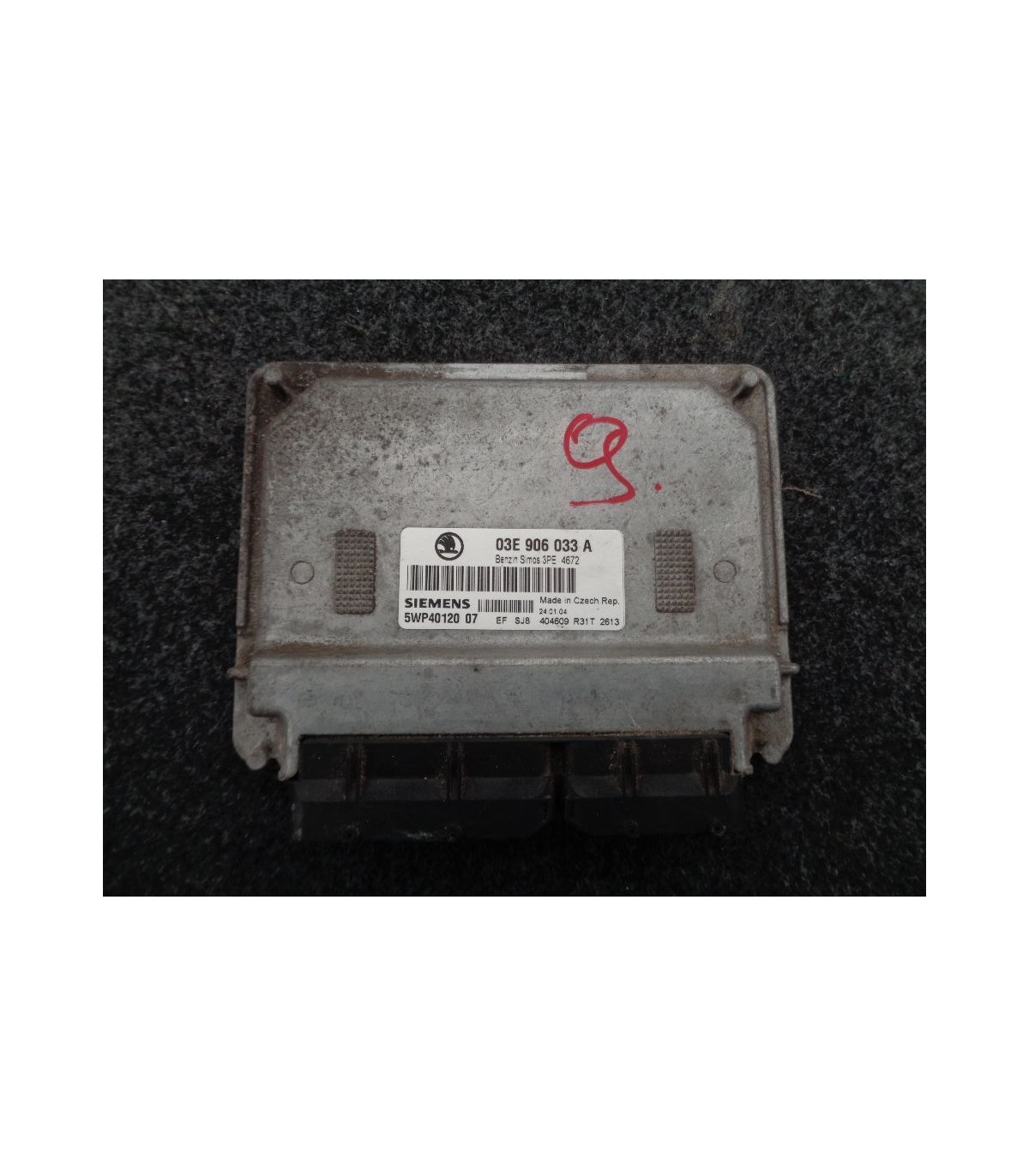 SKODA FABIA SEAT IBIZA 1.2B KOMPUTER STEROWNIK SILNIKA 03E906033A