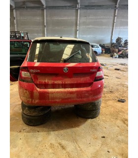 SKODA FABIA III LIFT 2020 BELKA BŁOTNIK PAS TYLNY LAMPY TYLNE KLAPA LAKIER LF3K