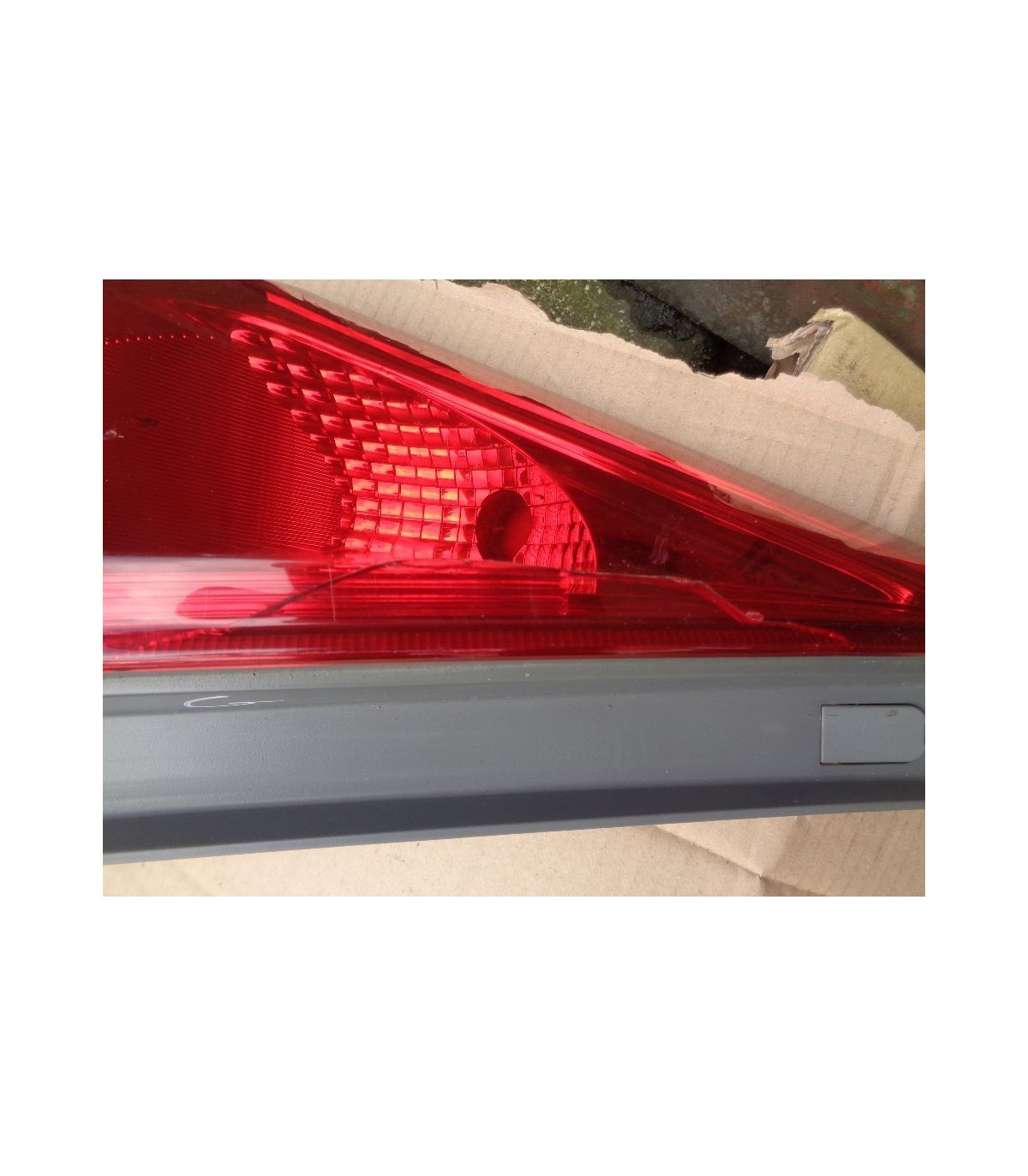 HYUNDAI i30 LAMPA LEWY TYŁ EUROPA