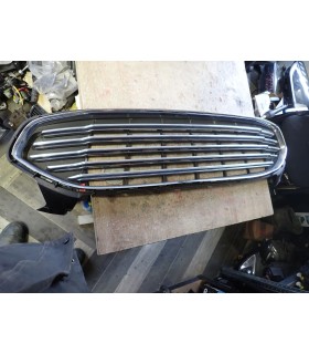 FORD MONDEO MK5 GRILL ATRAPA