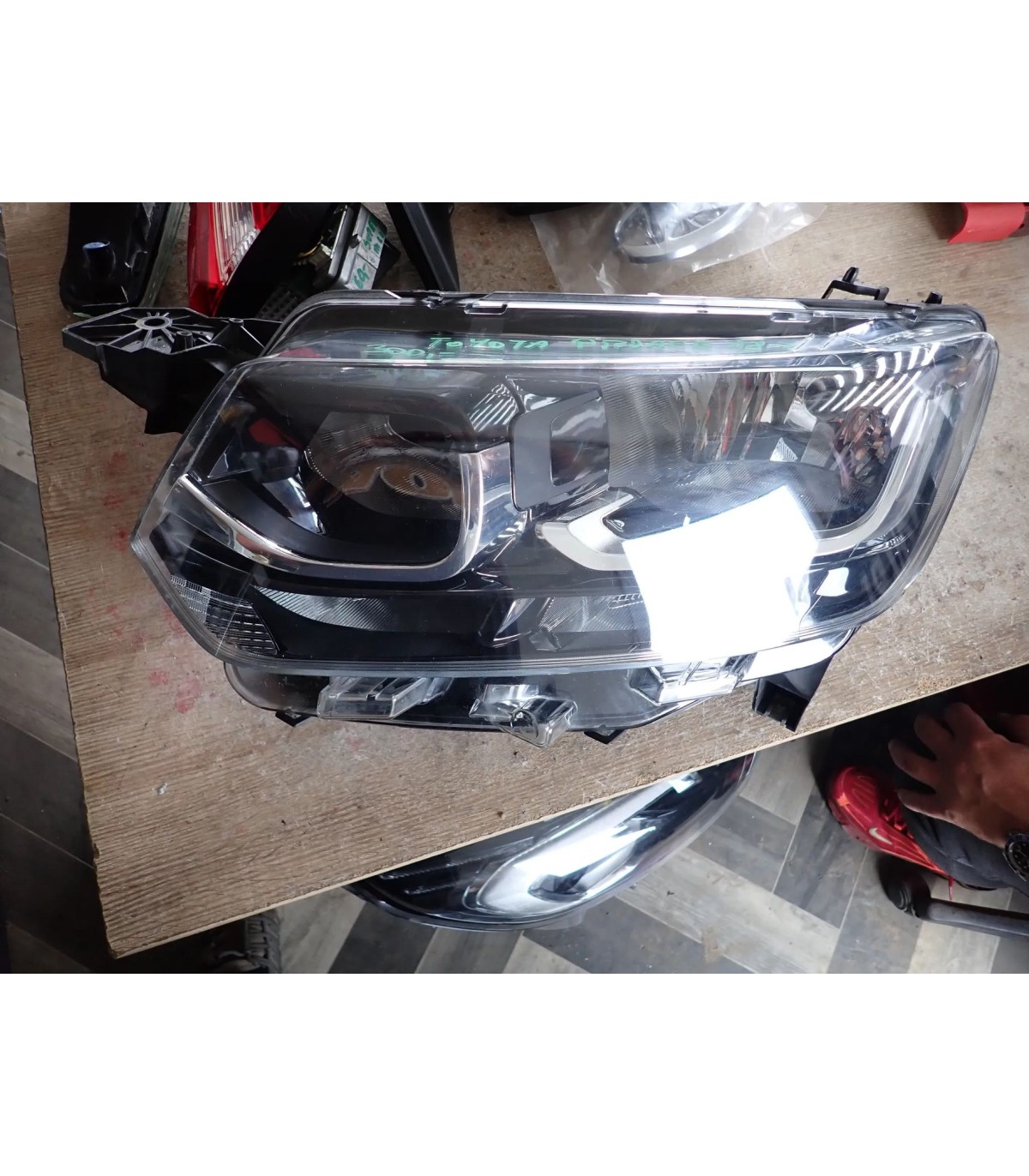 TOYOTA PROACE LAMPA LEWA LEWY PRZÓD EUROPA 73278187
