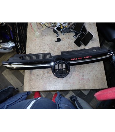 Volkswagen golf VII grill/Atrapa