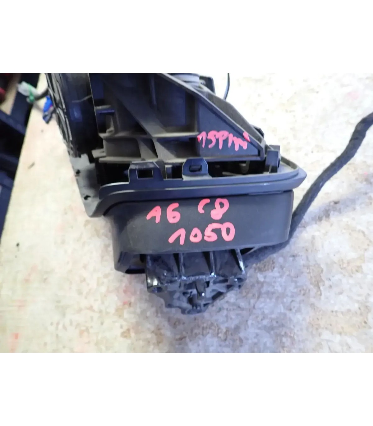 Audi A6 C8 Lewe Lusterko 15 PIN