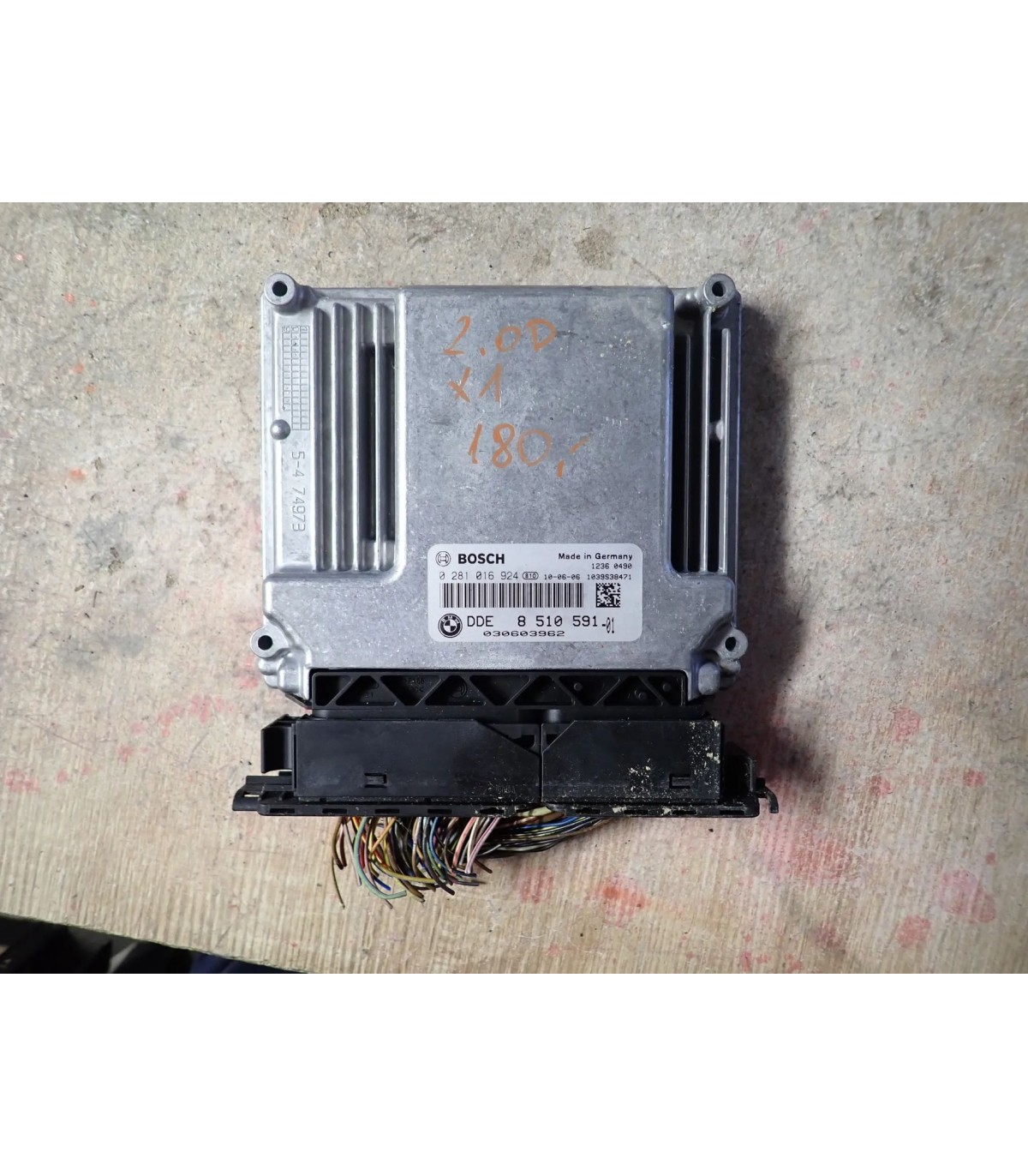 BMW X1 2.0D STEROWNIK SILNIKA 8510591 0281016924