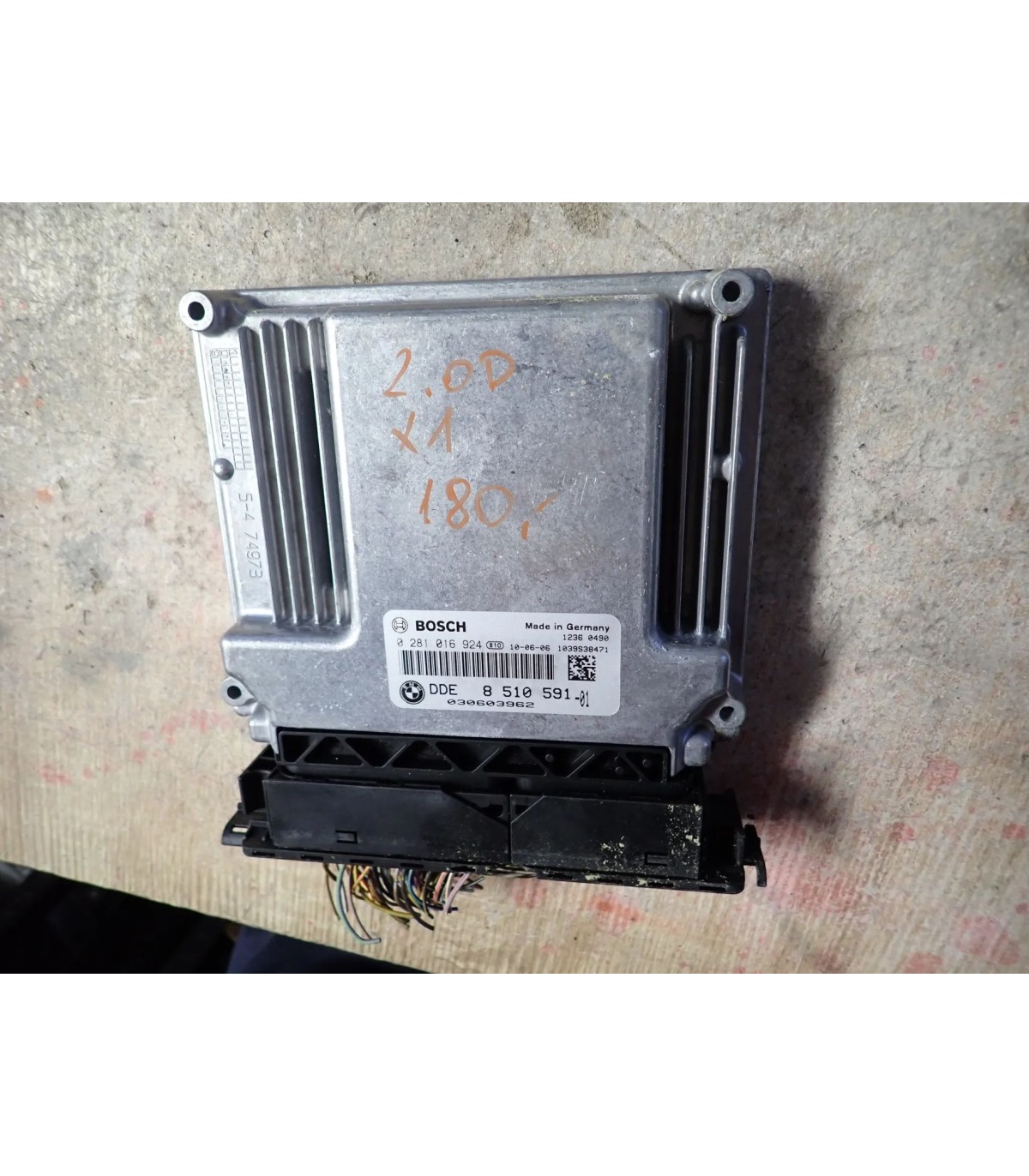 BMW X1 2.0D STEROWNIK SILNIKA 8510591 0281016924