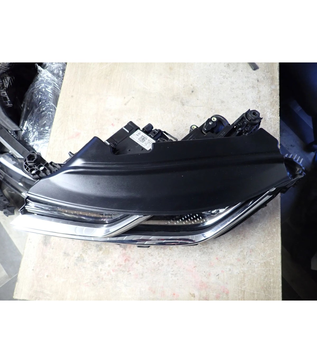 VOLKSWAGEN ARTEON LIFT MATRIX LAMPA LEWA LEWY PRZÓD PRZEDNIA EUROPA 3G8941081M