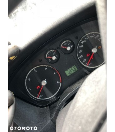 TAPICERKA FOTELE KPL VECTRA C LIFT KOMBII