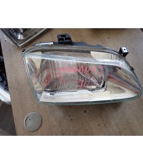 RENAULT MEGANE I LAMPA PRAWY PRZÓD EUROPA NOWA