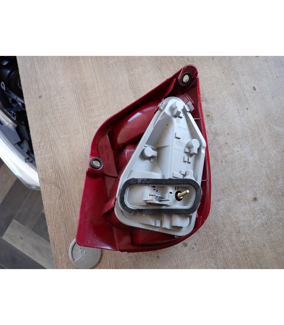 FIAT PALIO LAMPA LEWY TYŁ NOWA