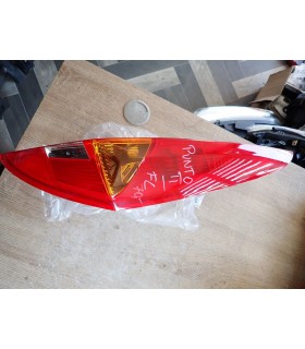 FIAT PUNTO II LIFT LAMPA PRAWY TYŁ NOWA